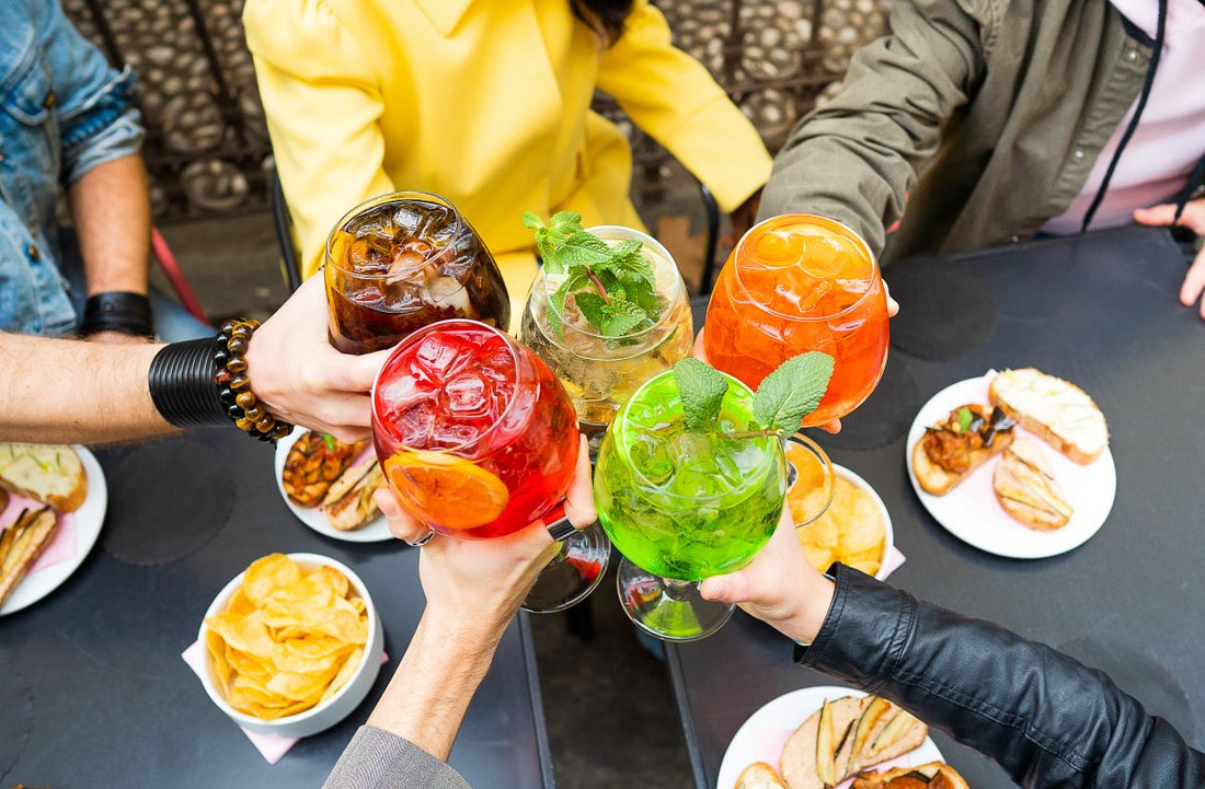 Tipi di aperitivo: come scegliere il drink giusto per ogni occasione