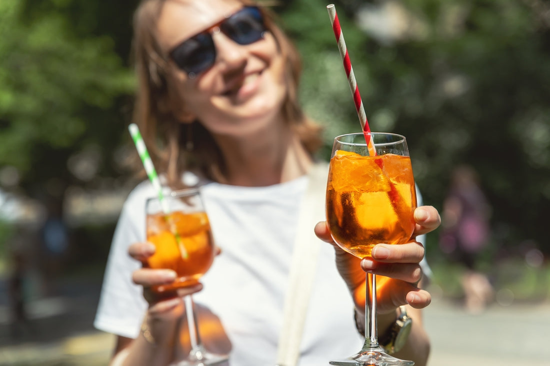 Guida alle dosi: quanti Spritz vengono con una bottiglia di Aperol?