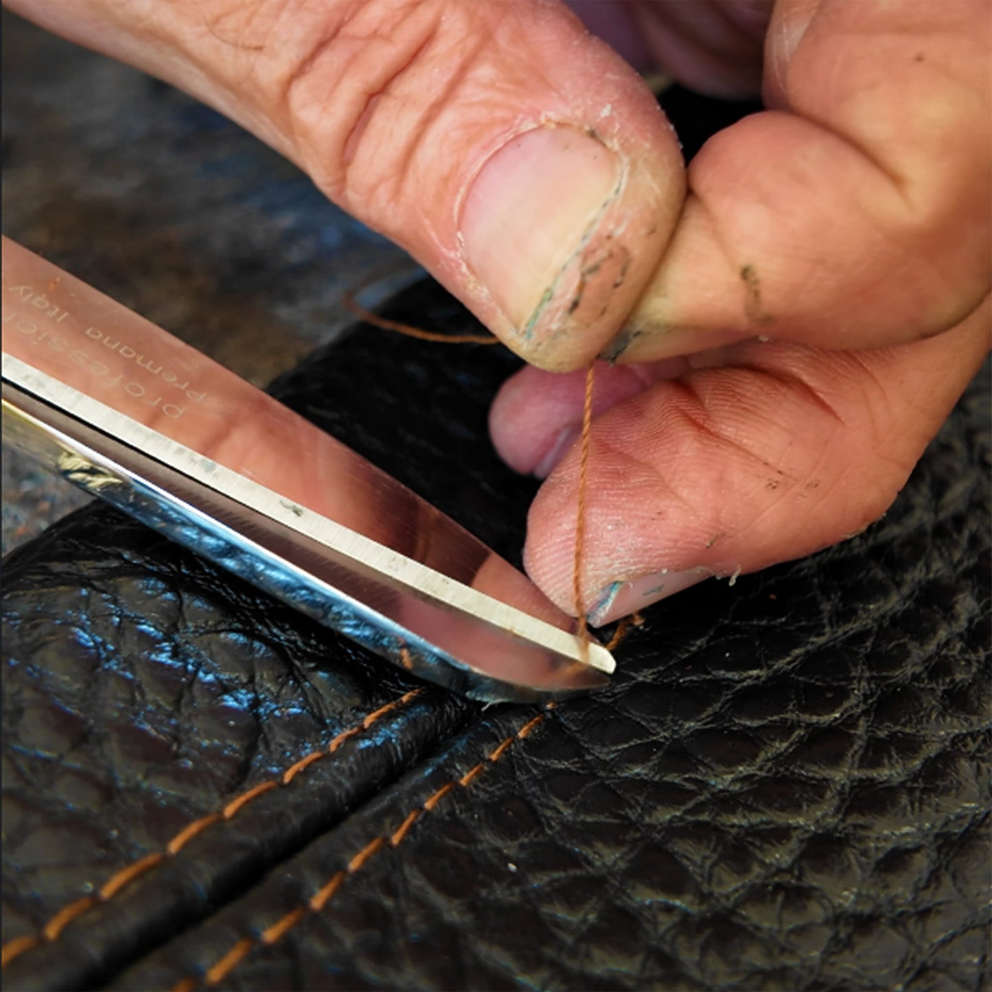 Sprizzer in Vera Pelle nera