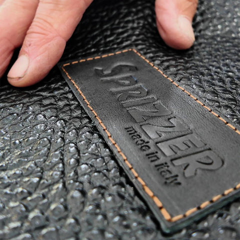 Sprizzer in genuine black leather